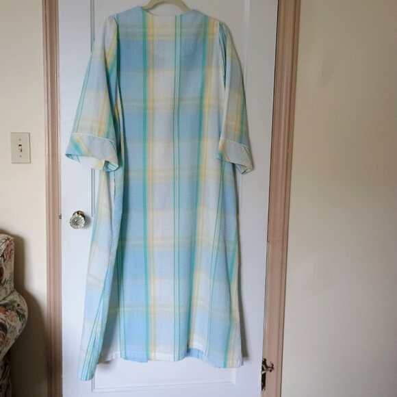 Miss Elaine Robe/Housecoat - Blue Plaid - 2X - Picture 4 of 4